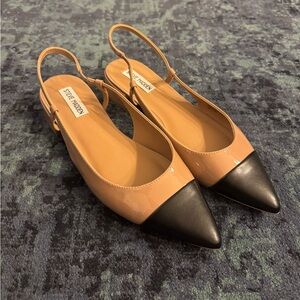 Steve Madden Black and Tan Slingback Flats
